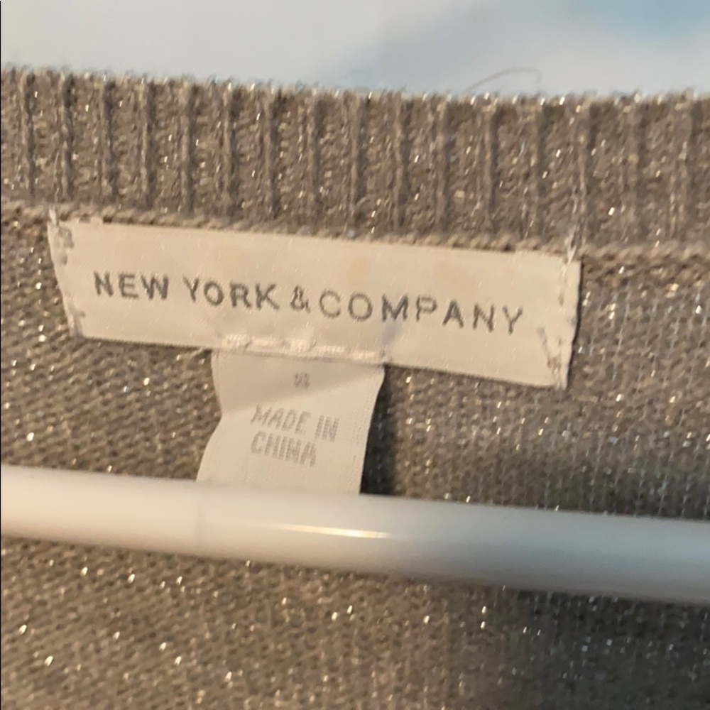 Sweater - Picture 2 of 4